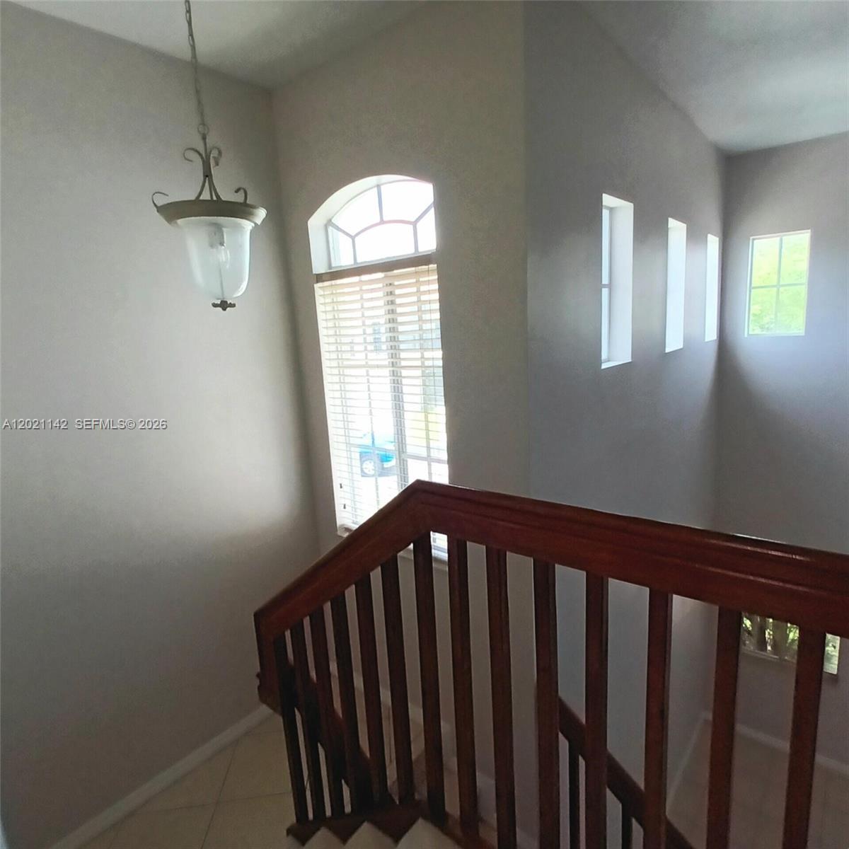 KENDALL VILLAGE TOWNVILLAS - Residential