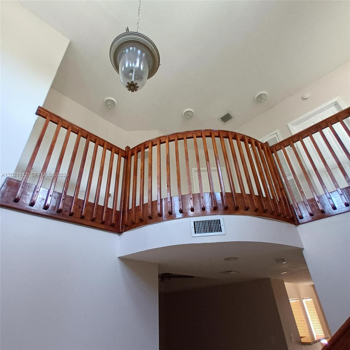 KENDALL VILLAGE TOWNVILLAS - Residential