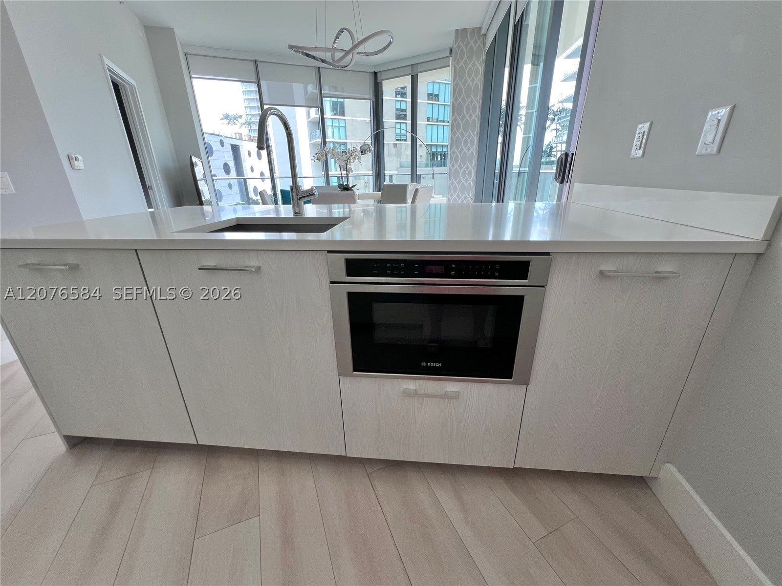 501 NE 31st St 306