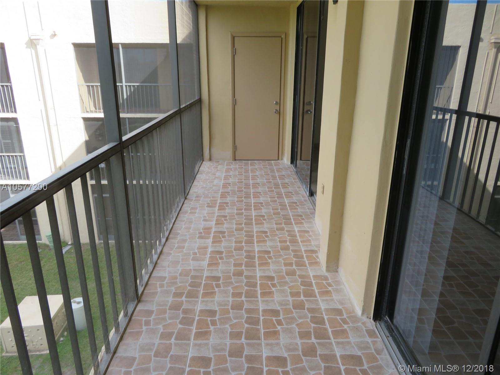 THE HORIZONS CONDO #4 - Residential Lease