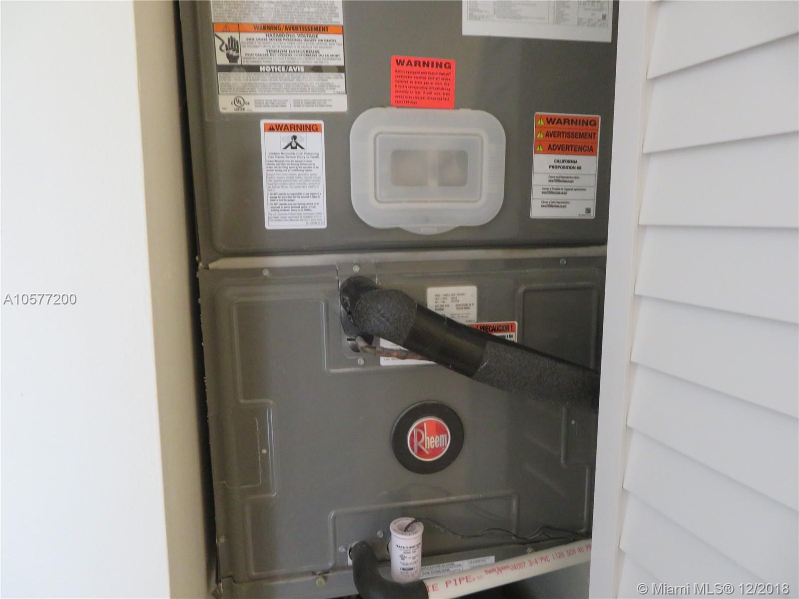 THE HORIZONS CONDO #4 - Residential Lease