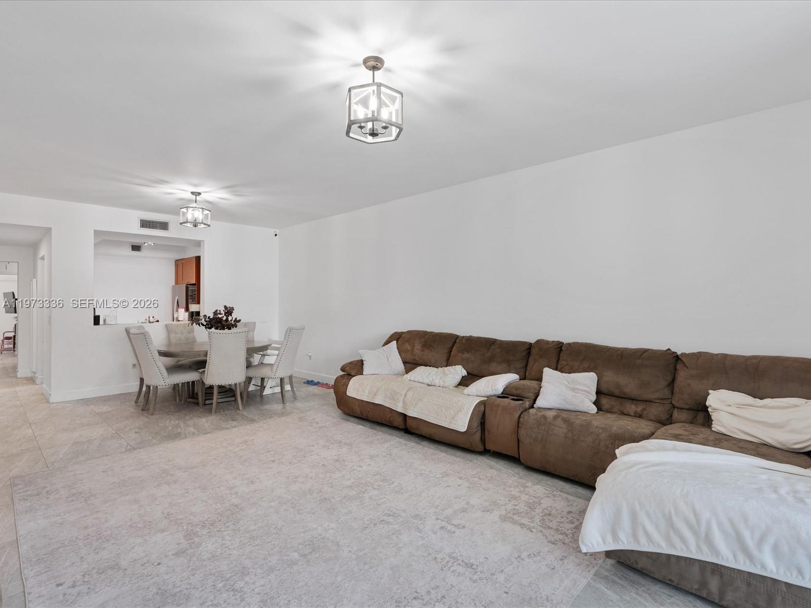 AVENTURA MARINA CONDO NUM - Residential