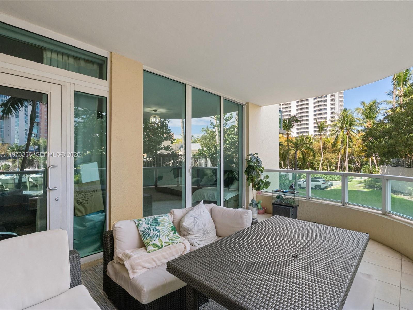 AVENTURA MARINA CONDO NUM - Residential