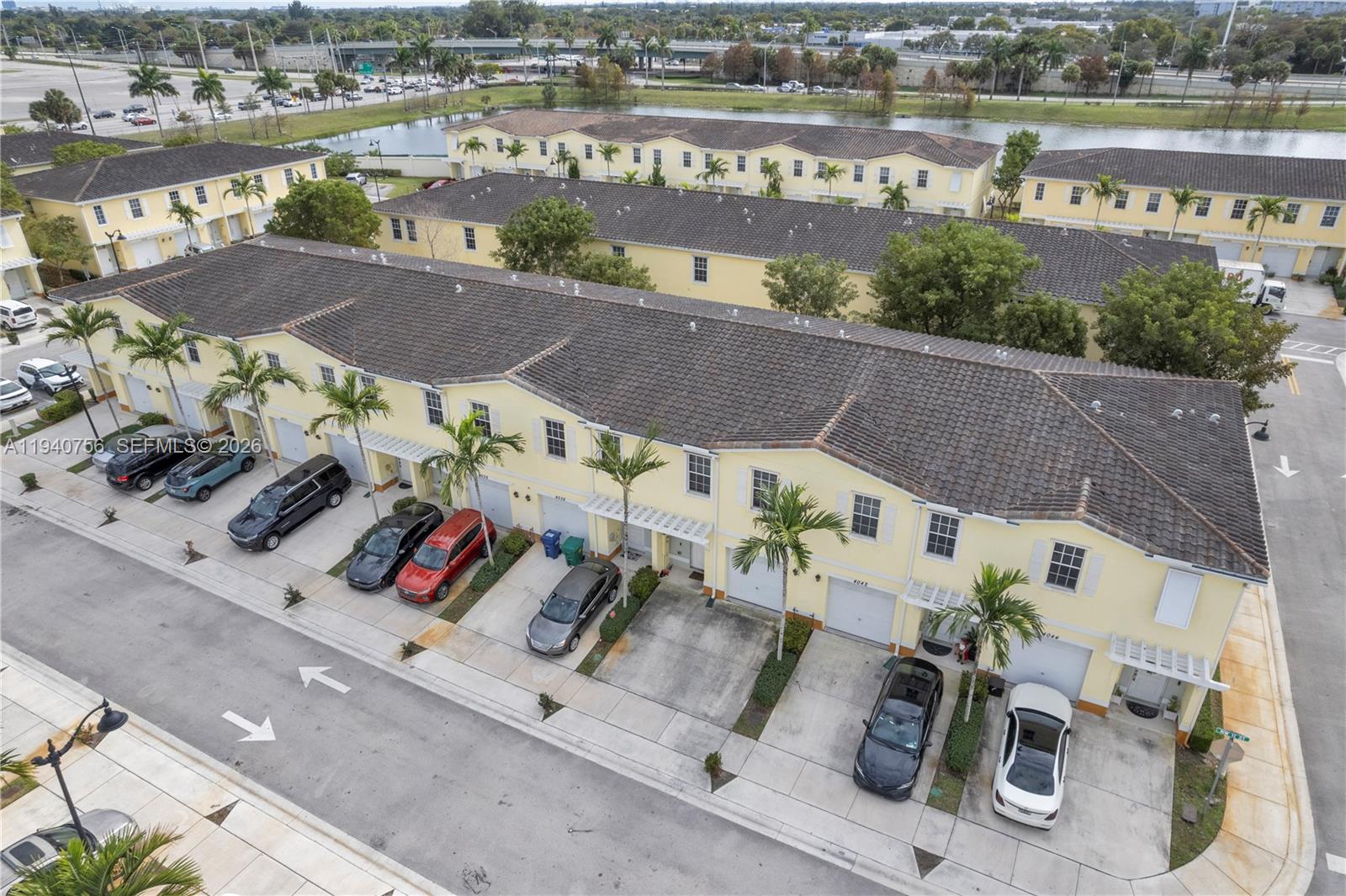 CRICKET CLUB - Residential