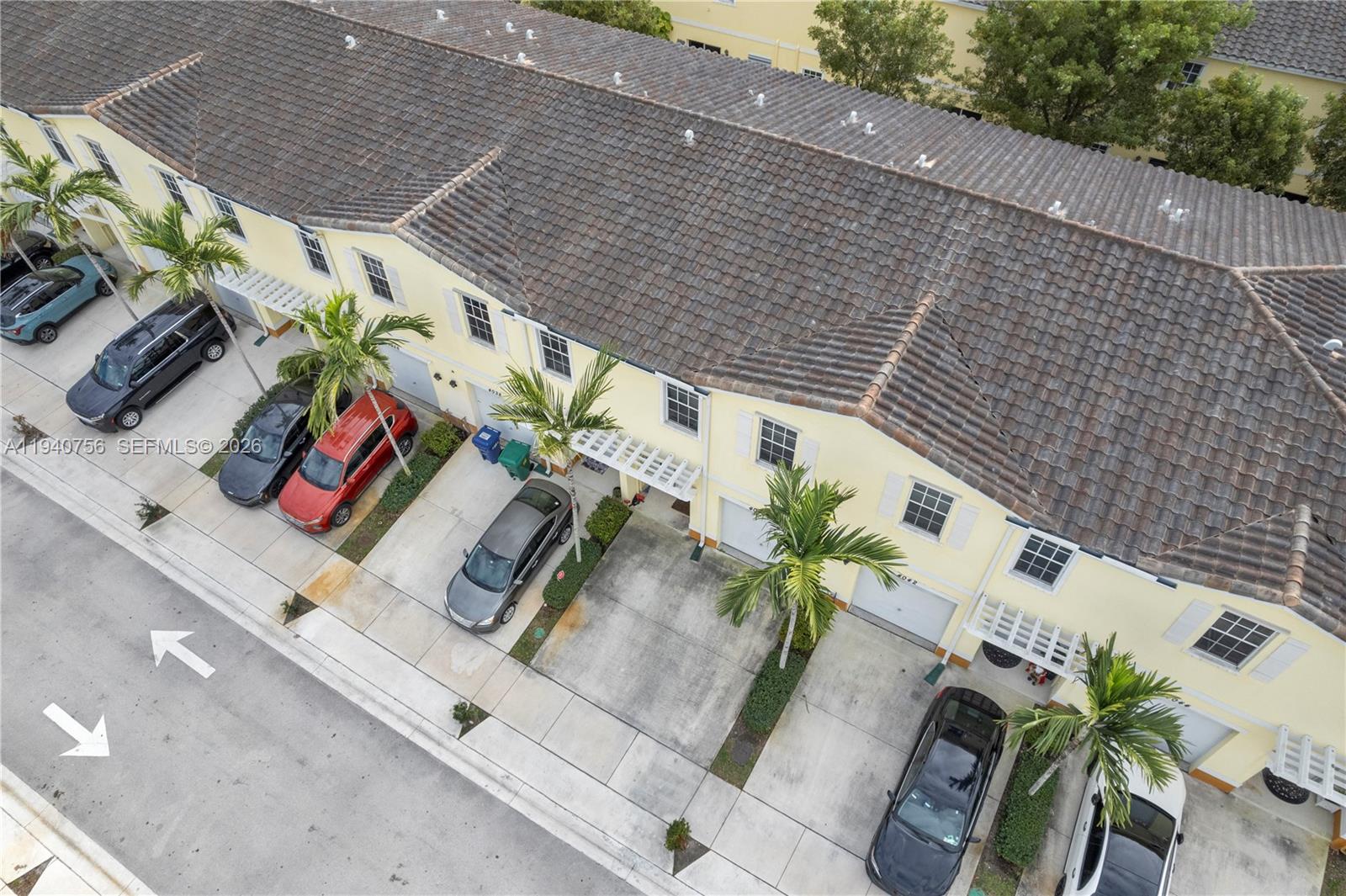 CRICKET CLUB - Residential