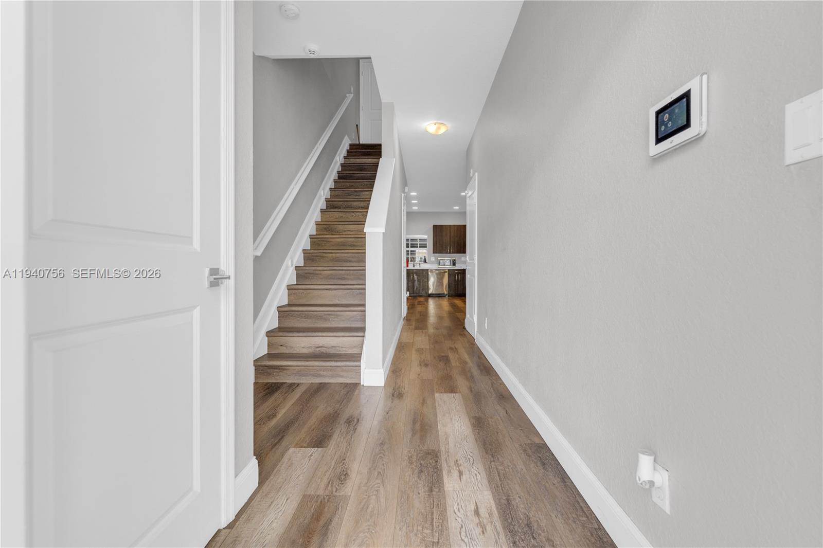 CRICKET CLUB - Residential