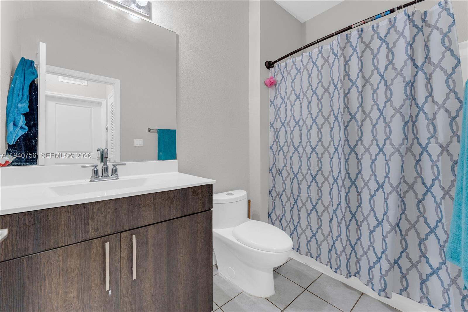 CRICKET CLUB - Residential