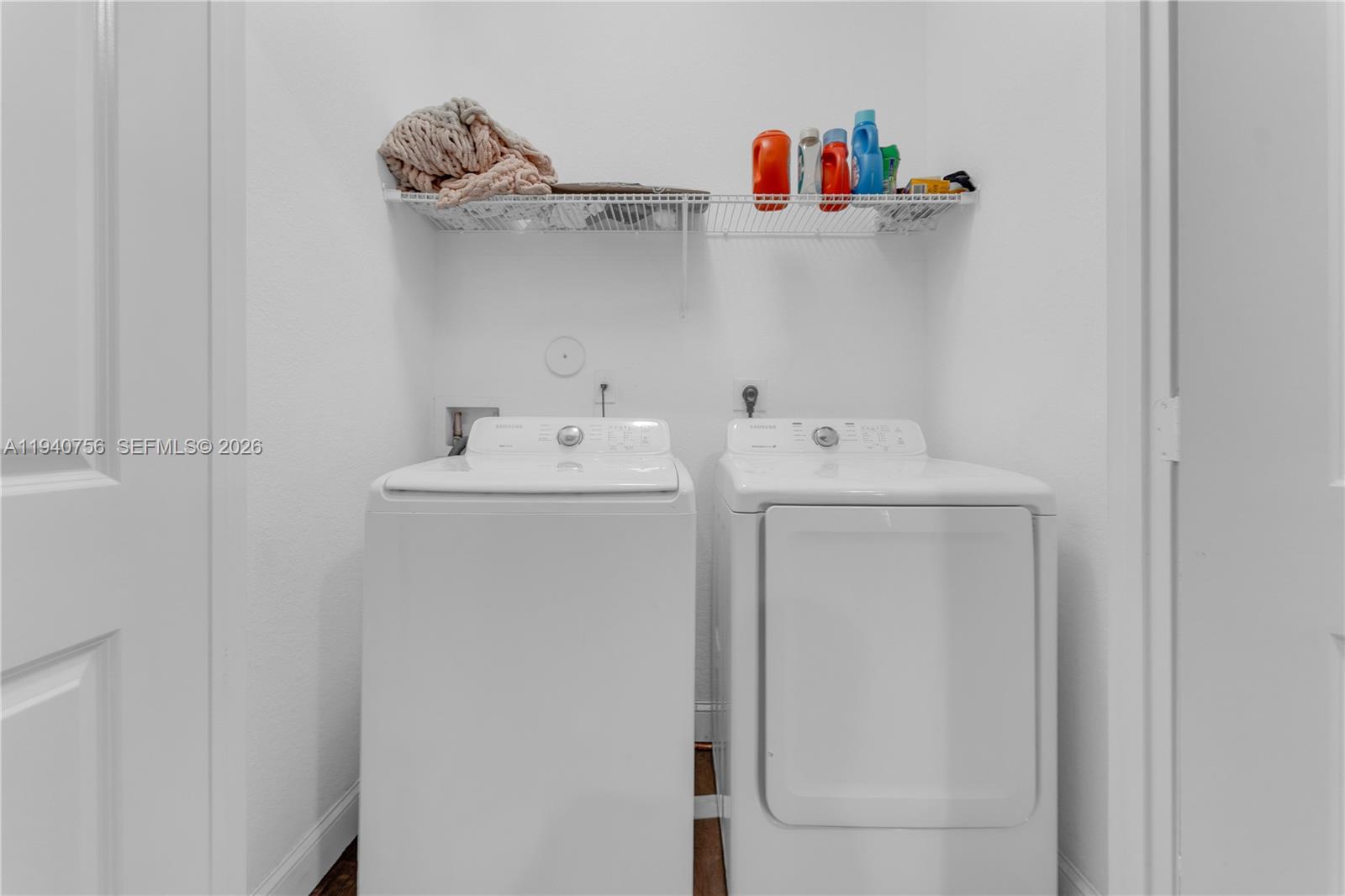 CRICKET CLUB - Residential