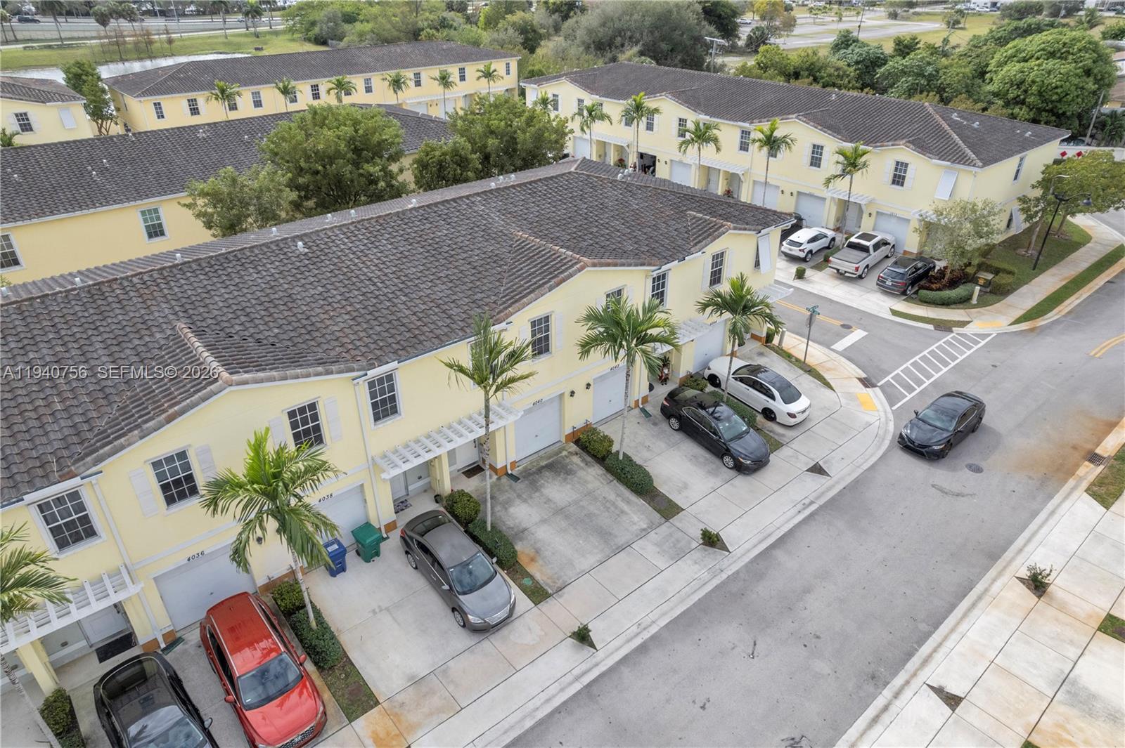 CRICKET CLUB - Residential