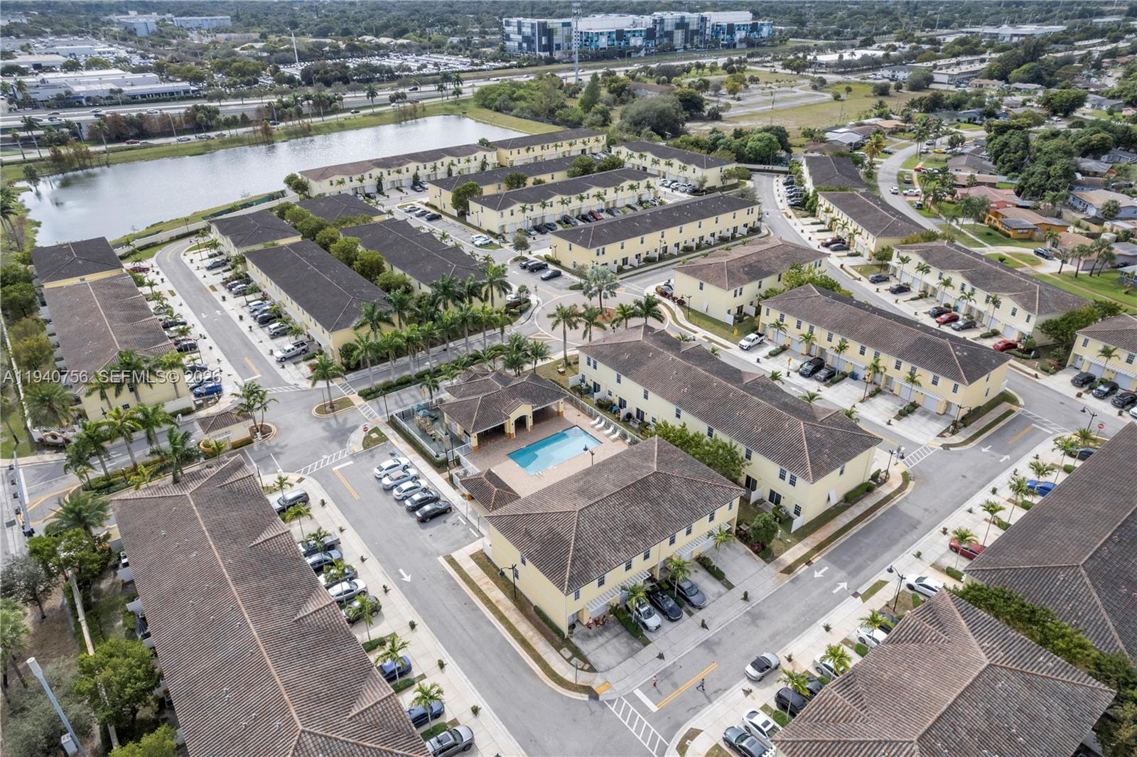 CRICKET CLUB - Residential