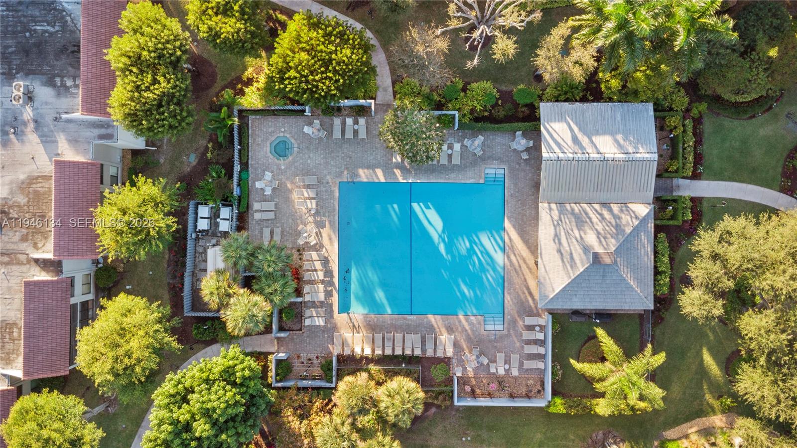 FAIRWAY PARK CONDO - Residential