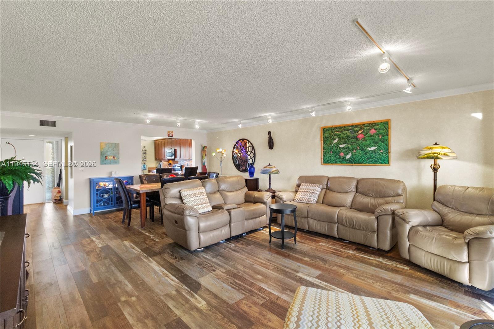 FAIRWAY PARK CONDO - Residential