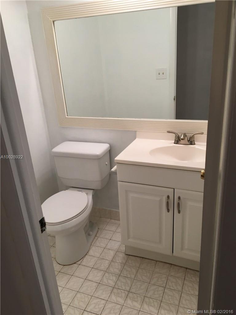 POLYNESIAN GARDENS 1 COND - Residential Lease