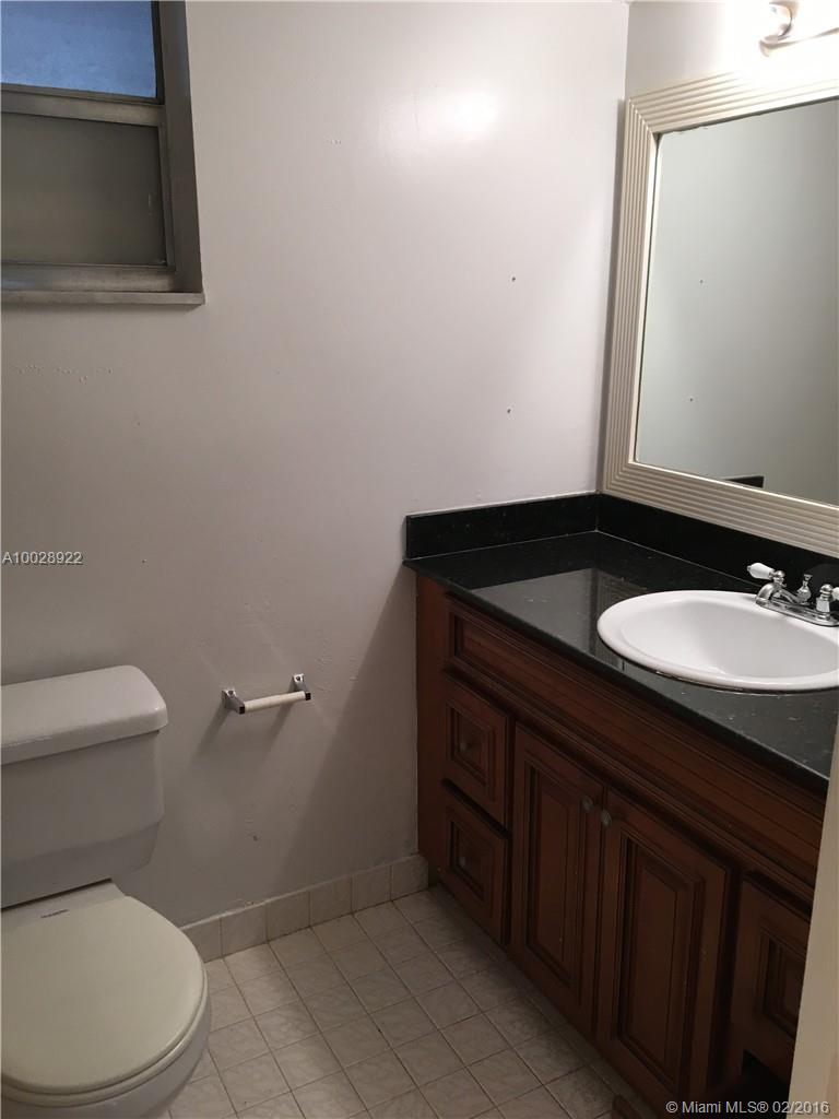 POLYNESIAN GARDENS 1 COND - Residential Lease