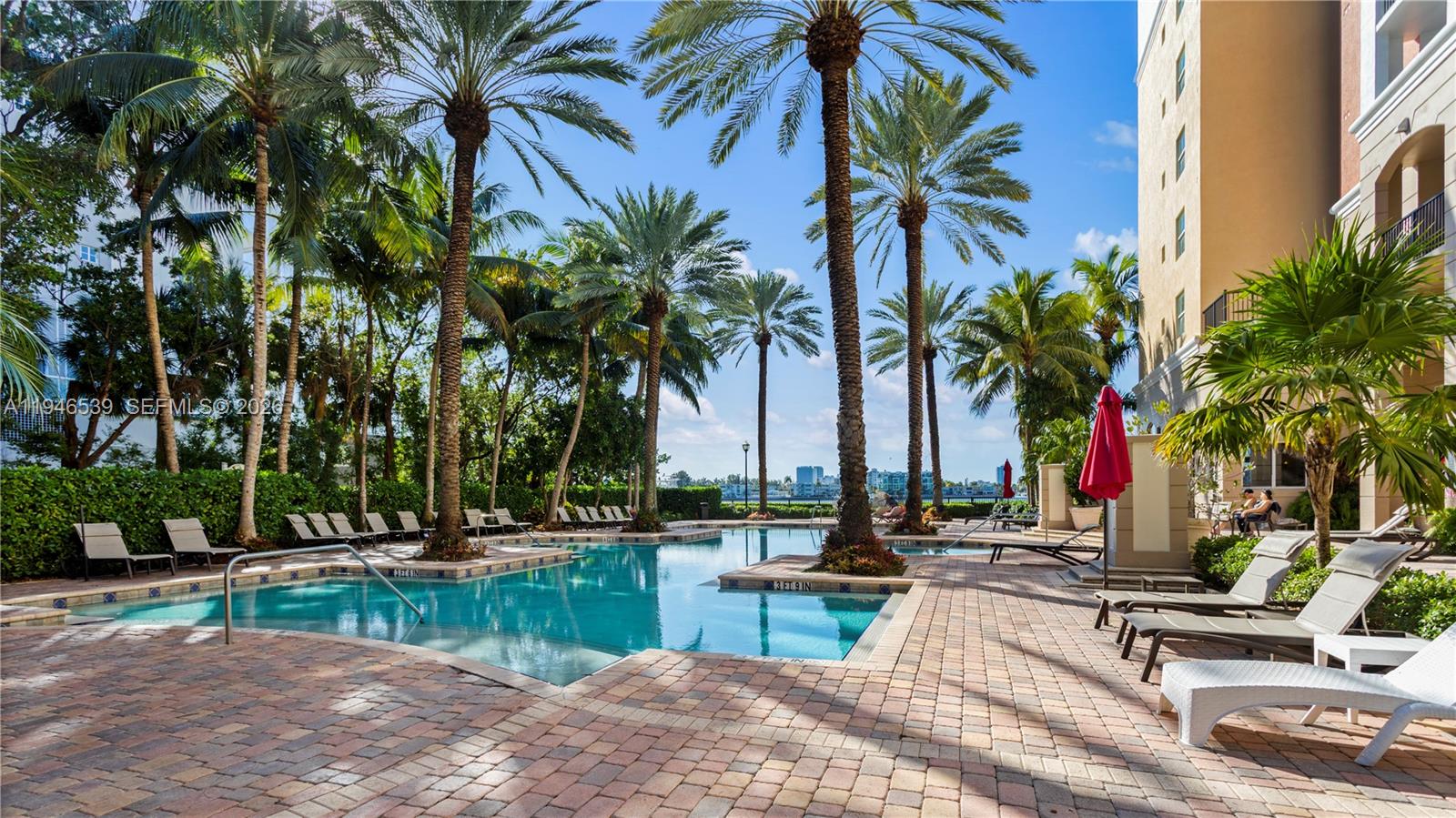 PORTO BELLAGIO CONDO - Residential