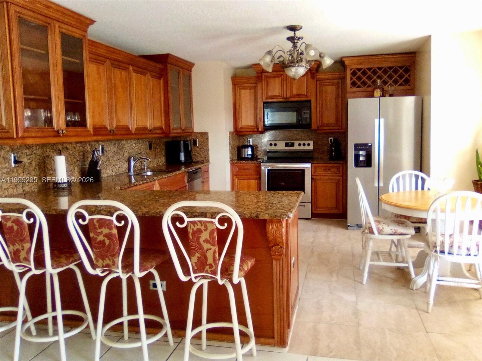 KESSLER GROVE SEC 1 - Residential Lease