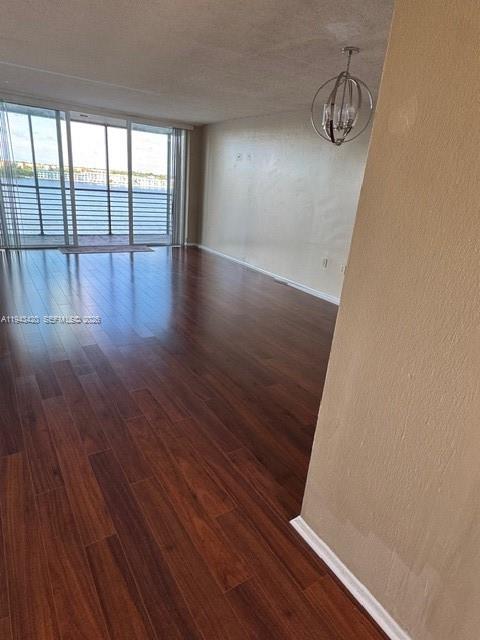 1075 NE Miami Gardens Dr 706