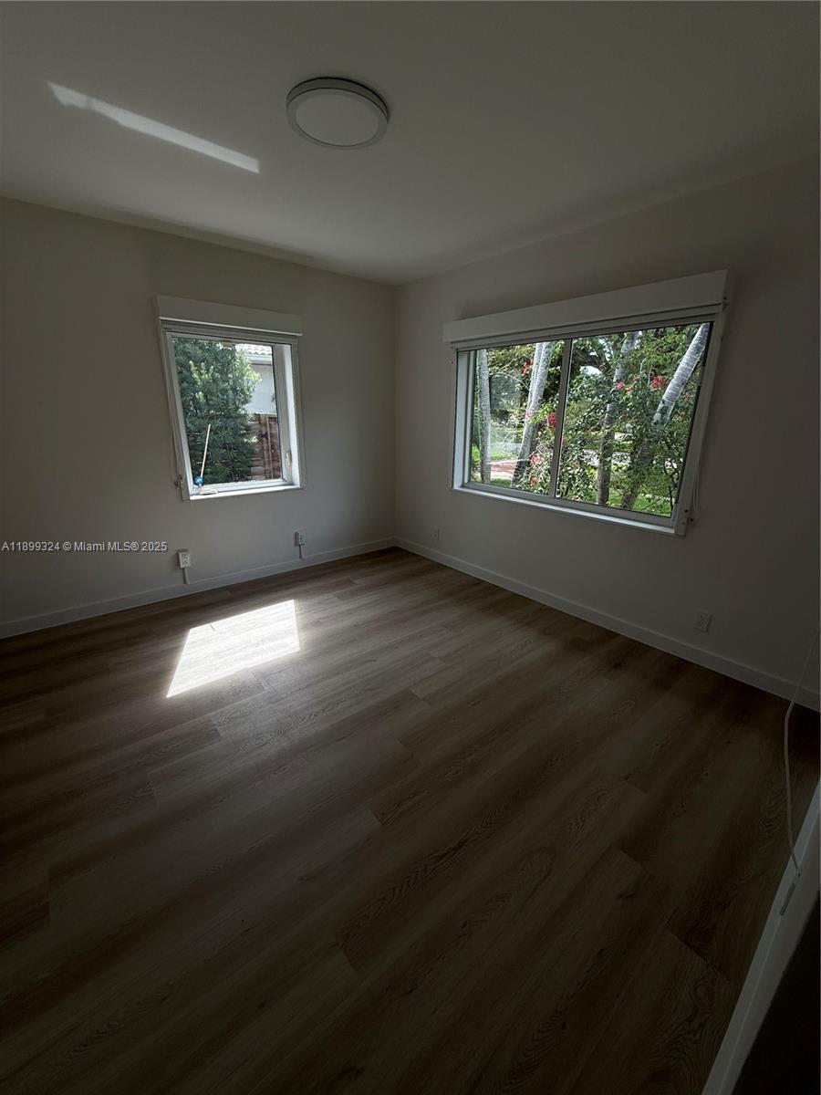 MIAMI SHORES SEC 3 - Residential Lease