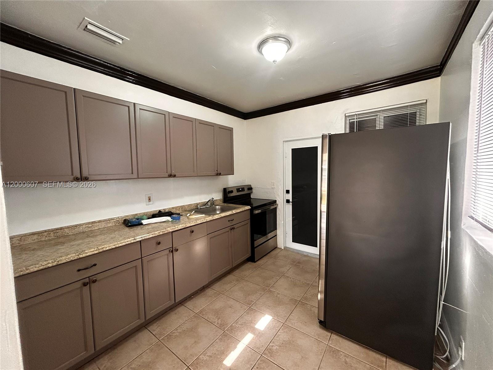 LIBERTY CITY HOMESITES - Residential Lease