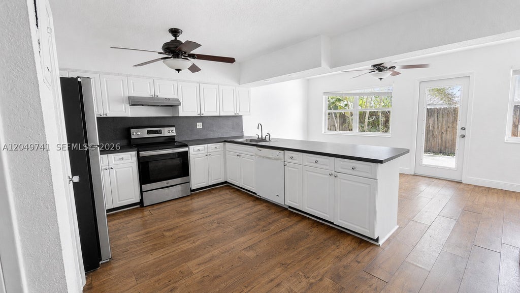 Photo of 5040 NE 14th Ter #0, Fort Lauderdale, FL 33334 (MLS # A12049741)