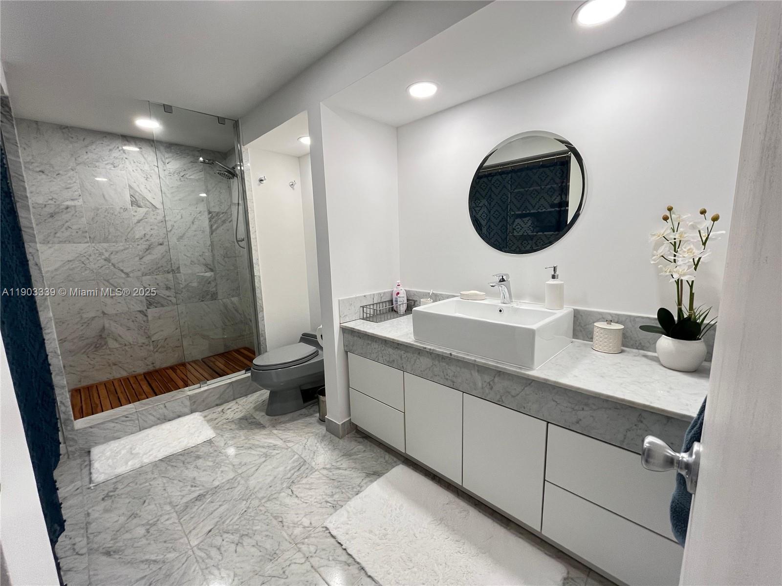 4000 ISL BLVD WILLIAMS IS - Residential Lease