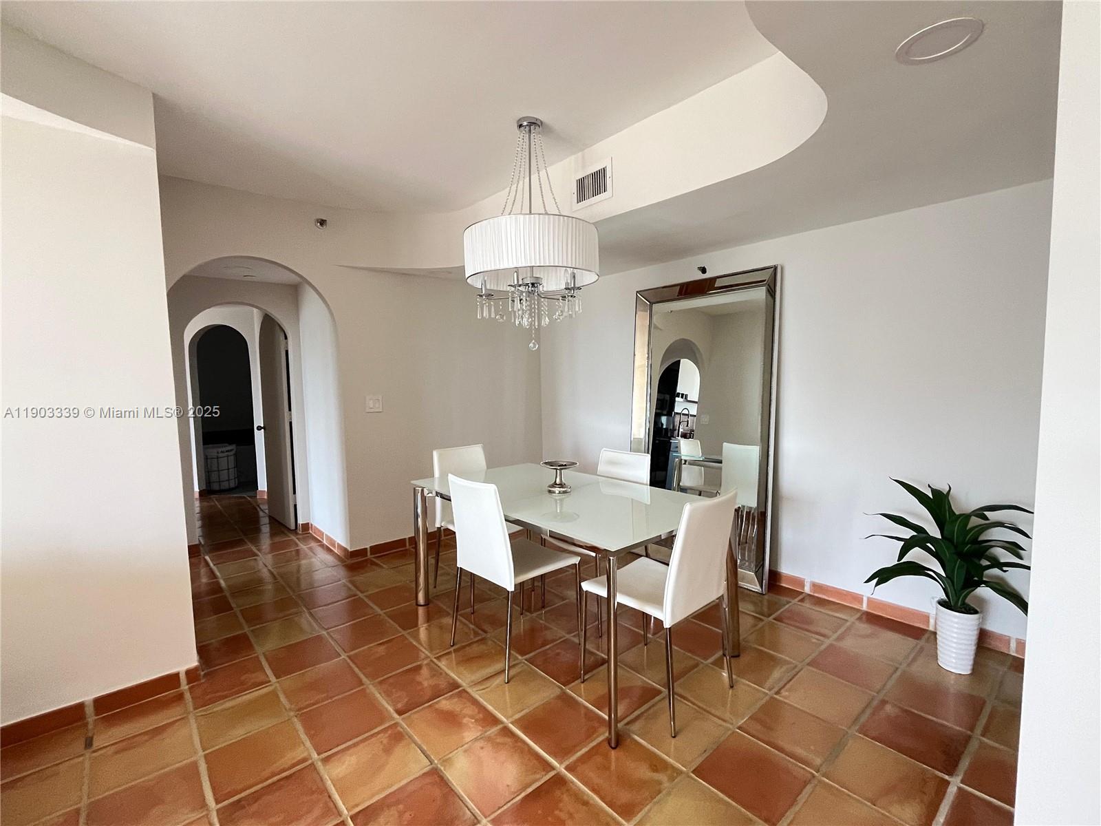 4000 ISL BLVD WILLIAMS IS - Residential Lease