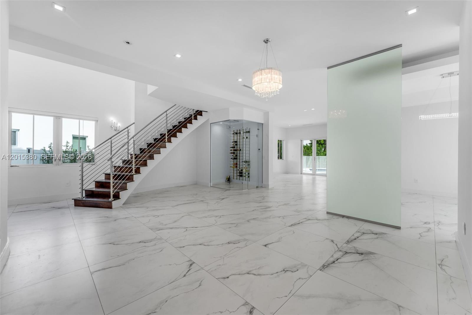 8221 NW 34th Dr