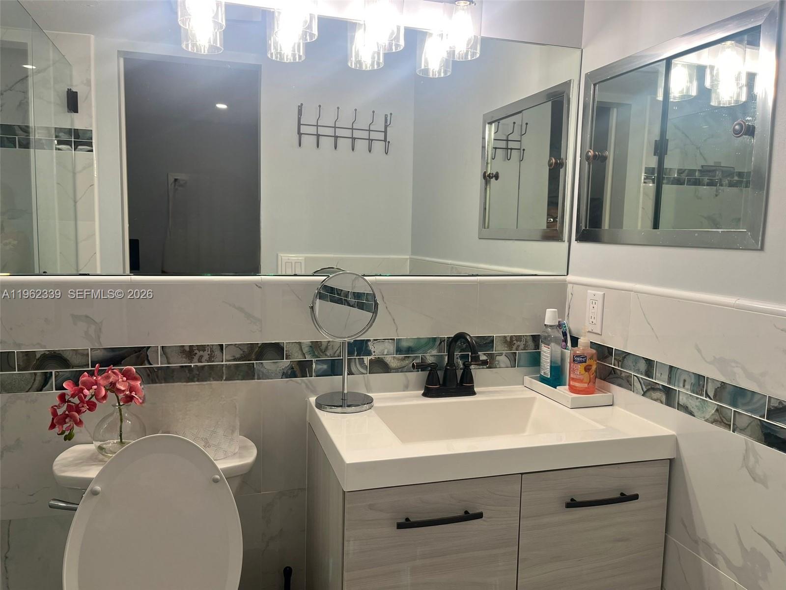 CAMDEN CONDOS - Residential