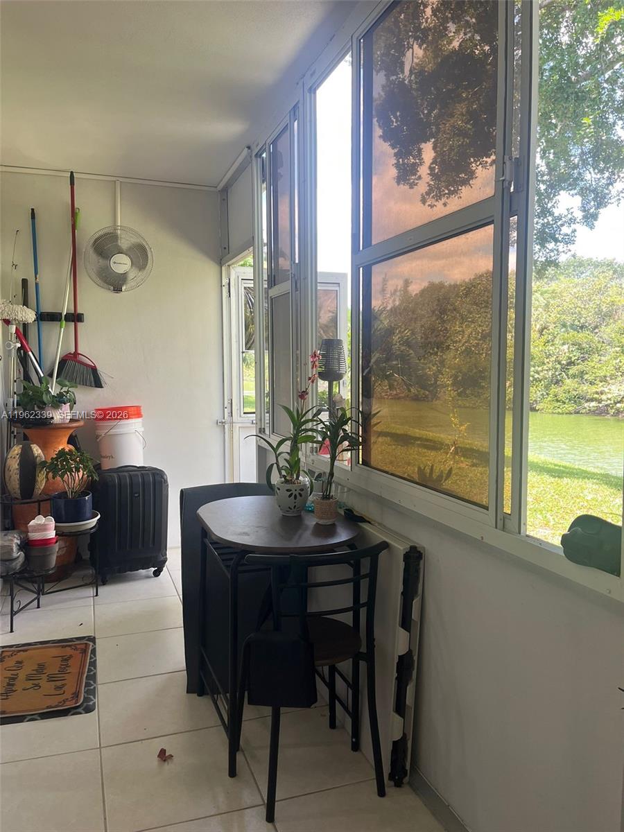 CAMDEN CONDOS - Residential