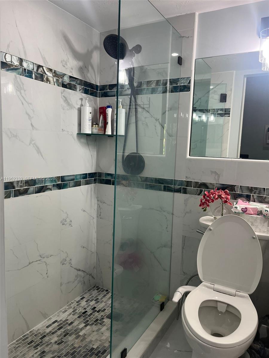 CAMDEN CONDOS - Residential