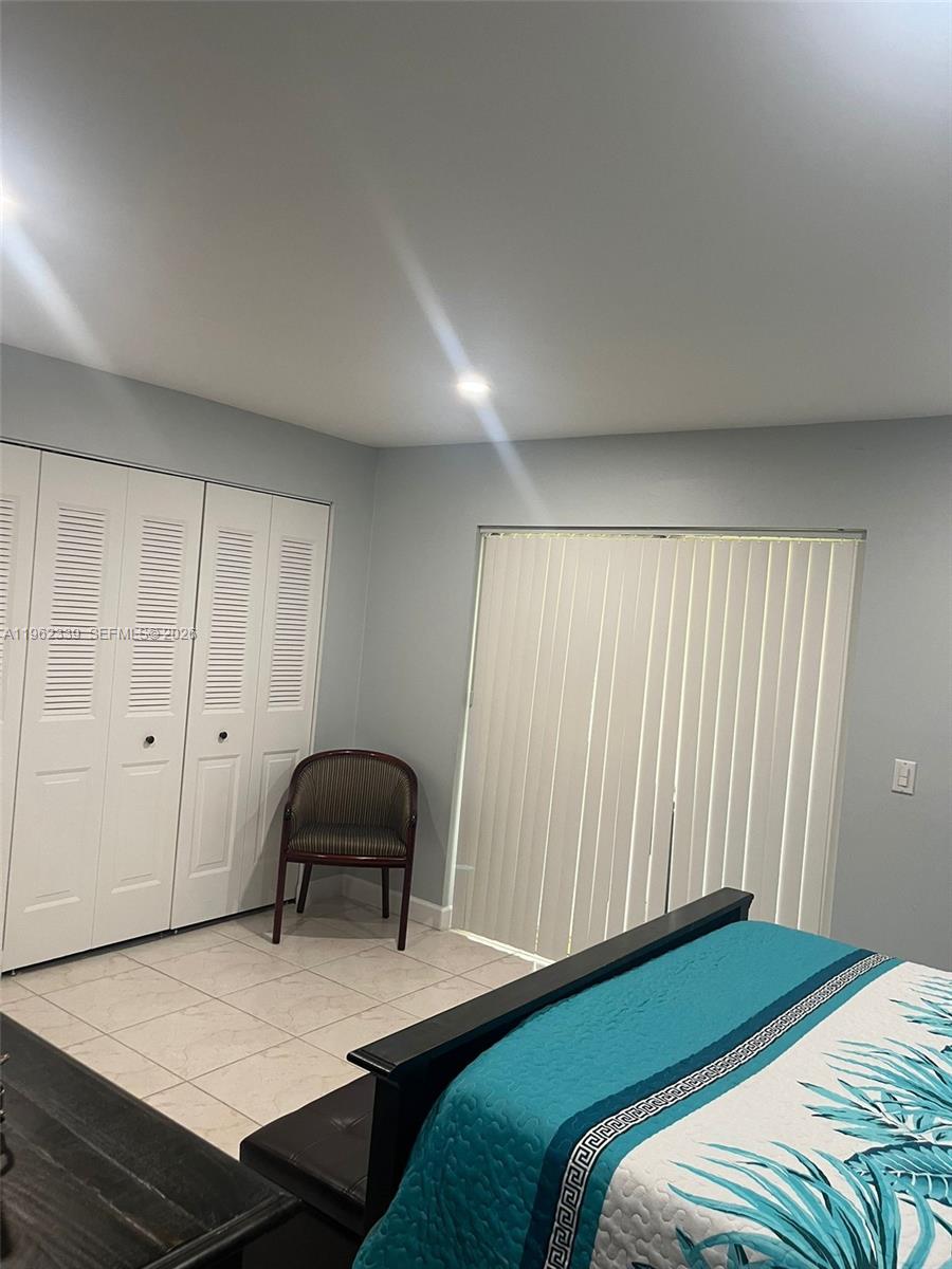 CAMDEN CONDOS - Residential