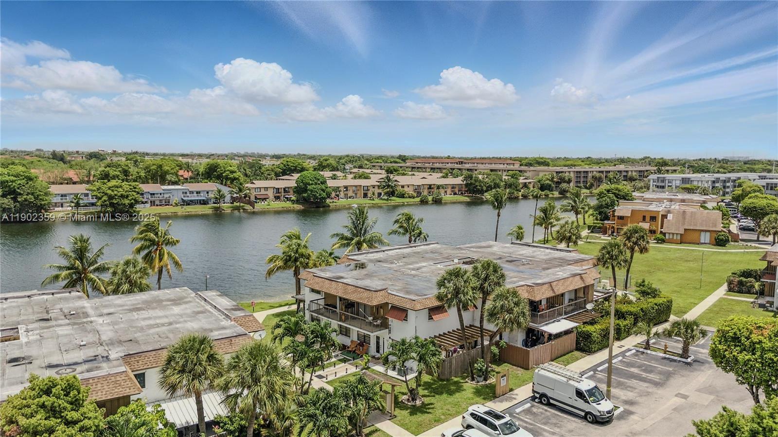 WOODS LANDING CONDO PH I - Residential Lease