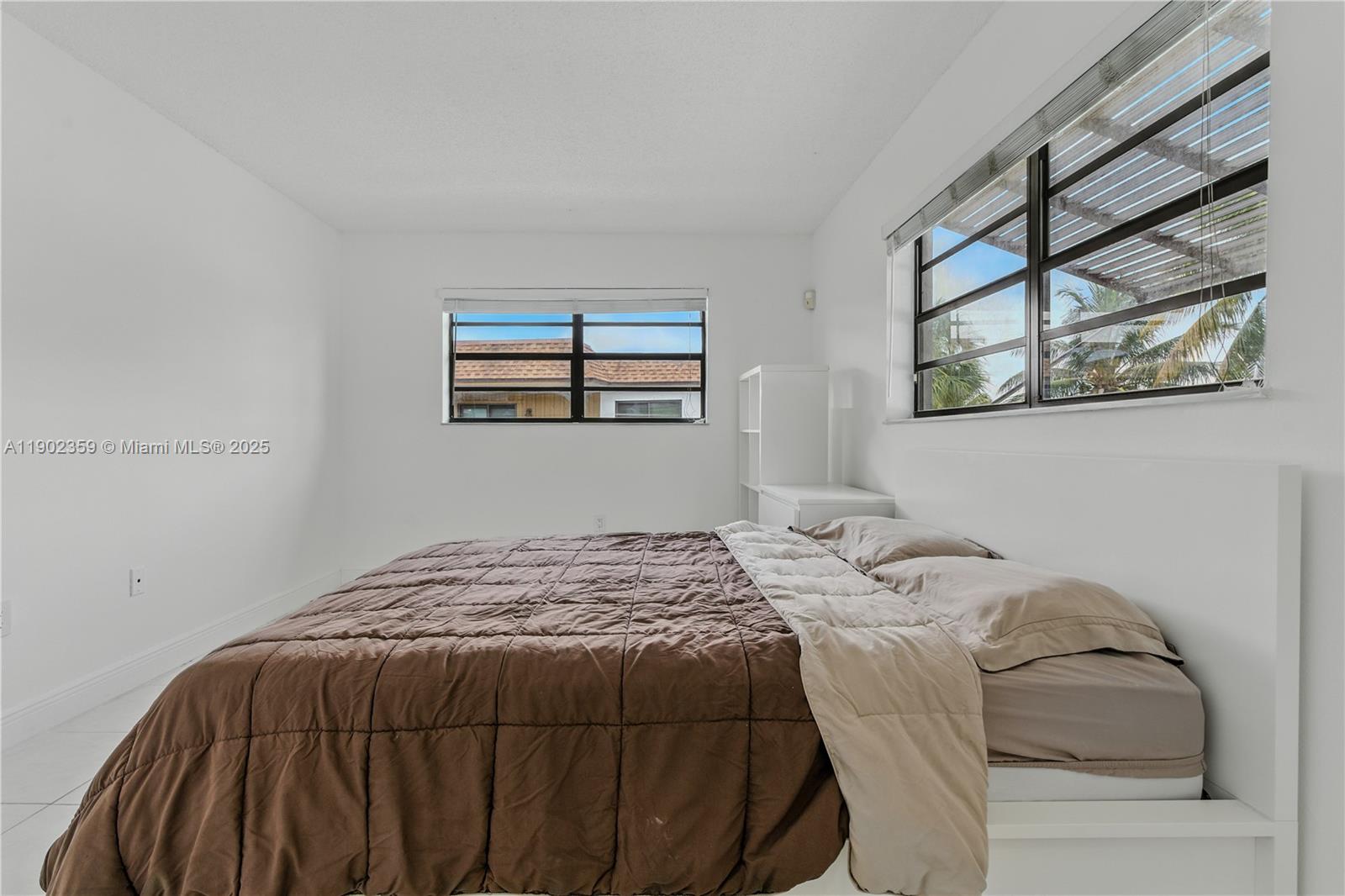 WOODS LANDING CONDO PH I - Residential Lease