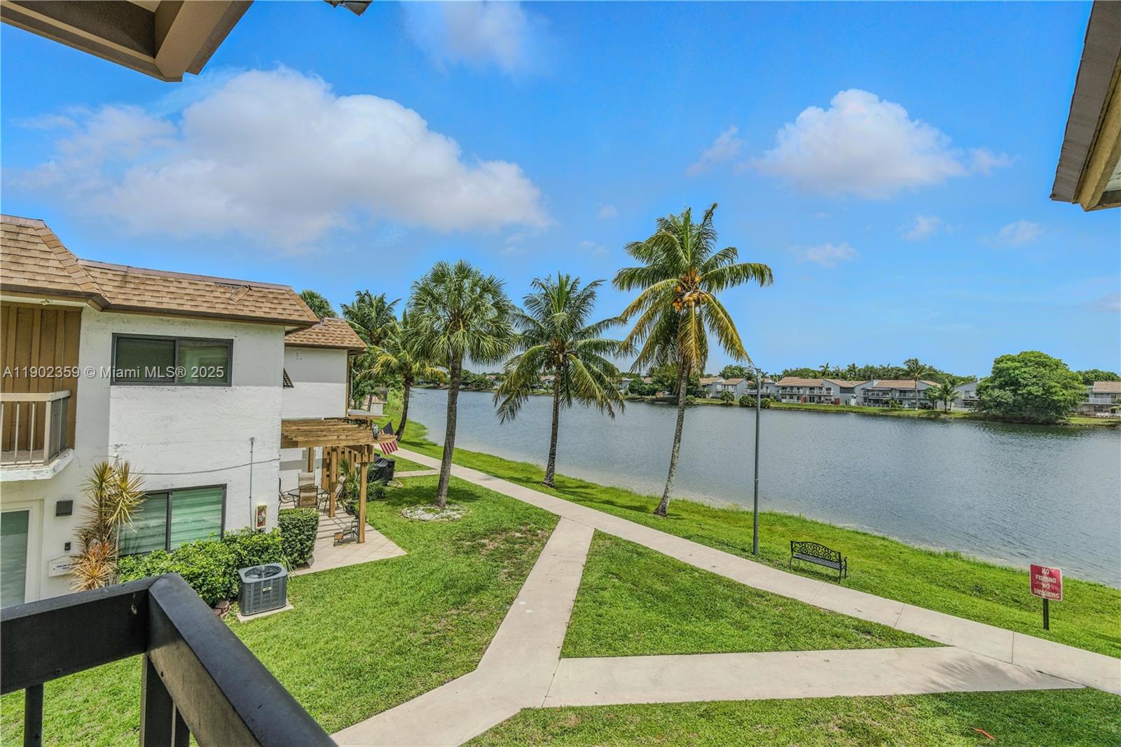 WOODS LANDING CONDO PH I - Residential Lease