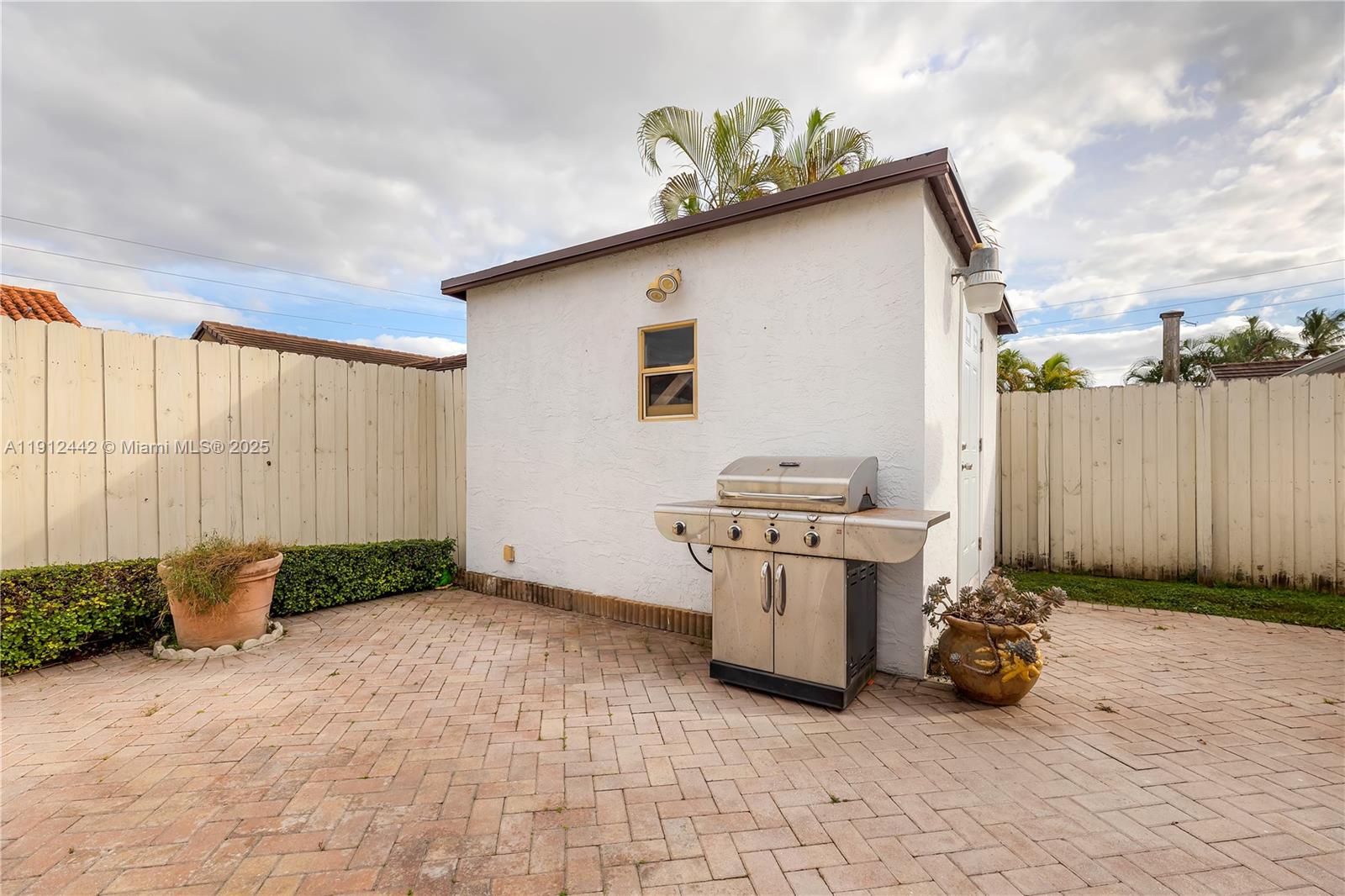 3RD ADDN TO EL DORADO GAR - Residential