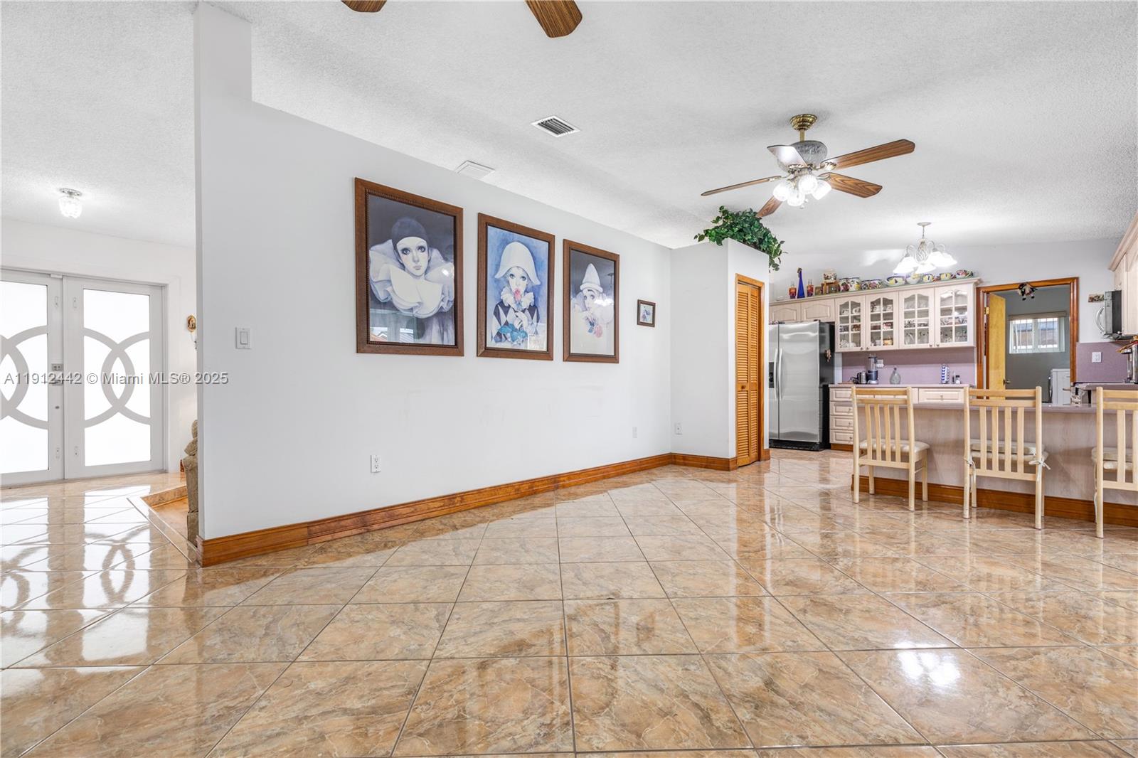 3RD ADDN TO EL DORADO GAR - Residential