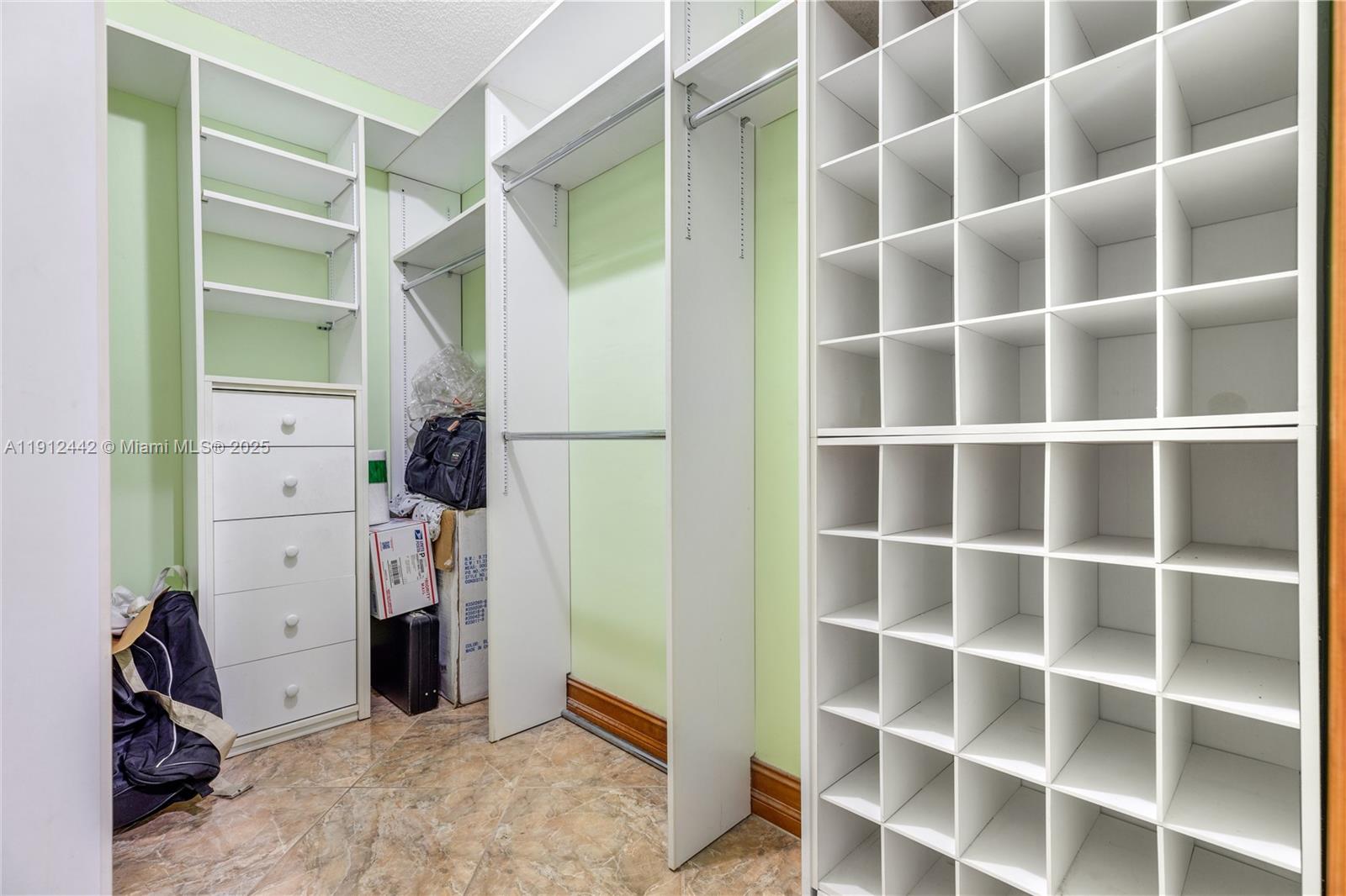 3RD ADDN TO EL DORADO GAR - Residential