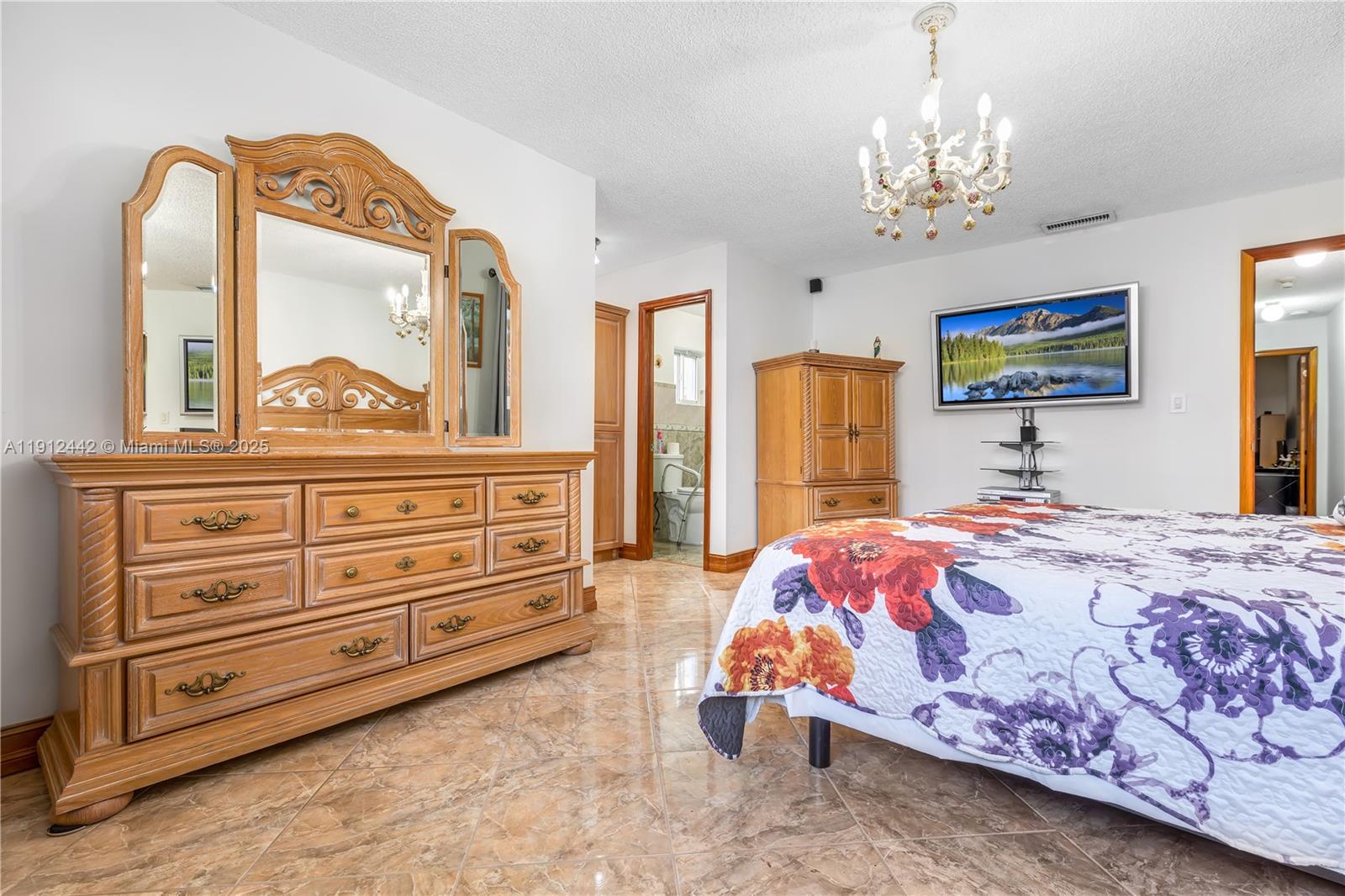 3RD ADDN TO EL DORADO GAR - Residential