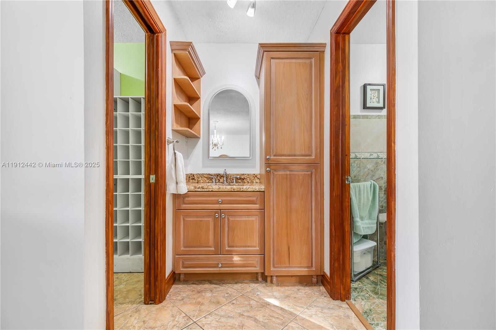 3RD ADDN TO EL DORADO GAR - Residential