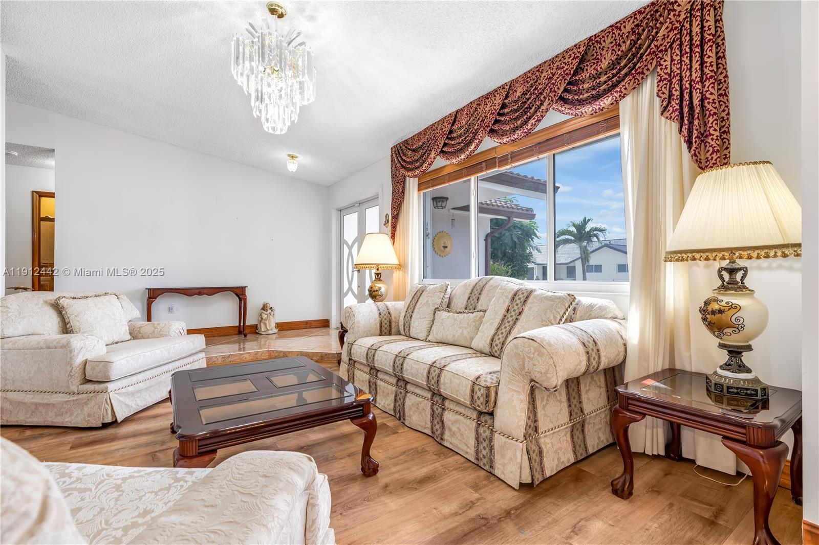 3RD ADDN TO EL DORADO GAR - Residential