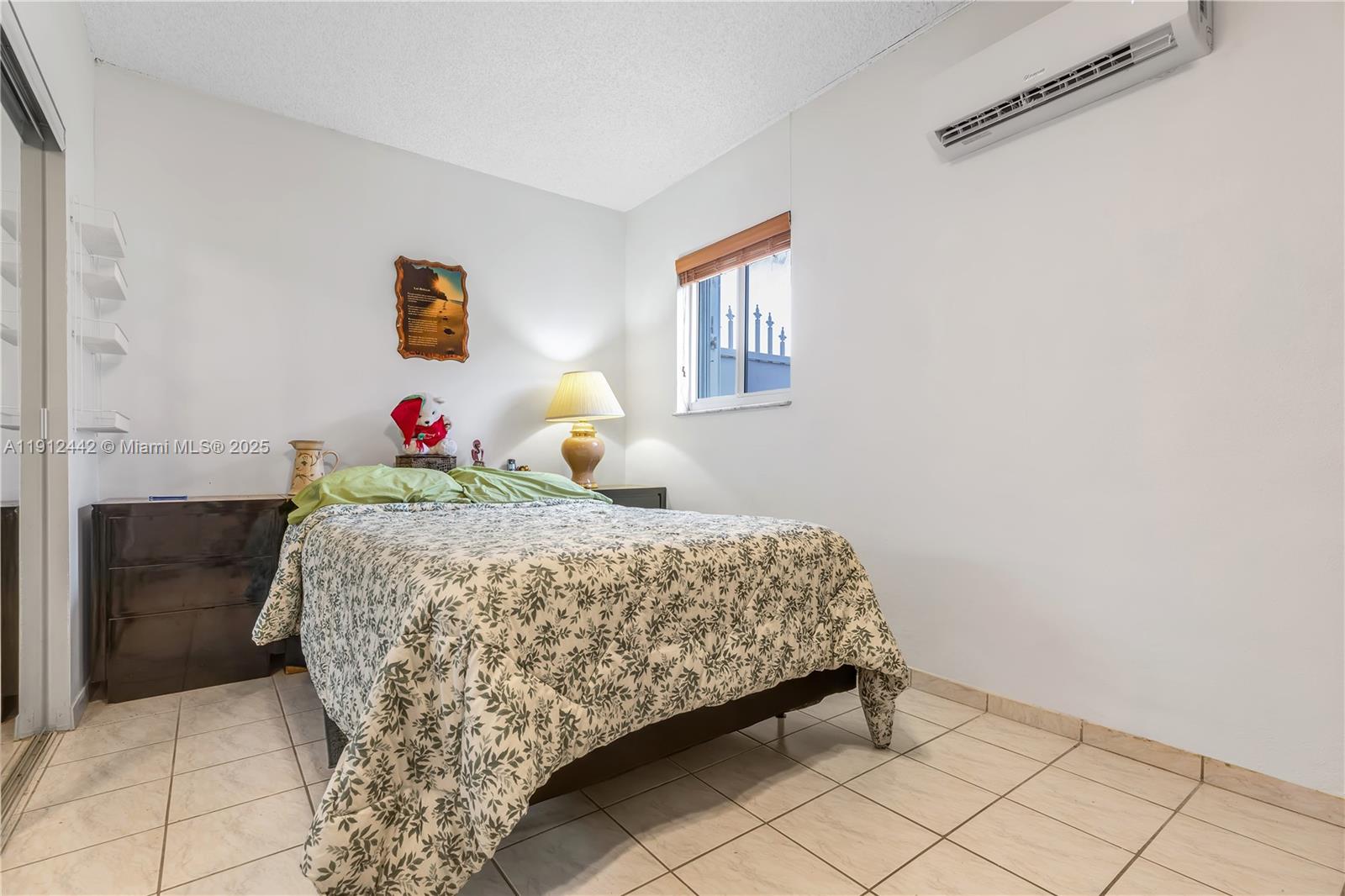 3RD ADDN TO EL DORADO GAR - Residential