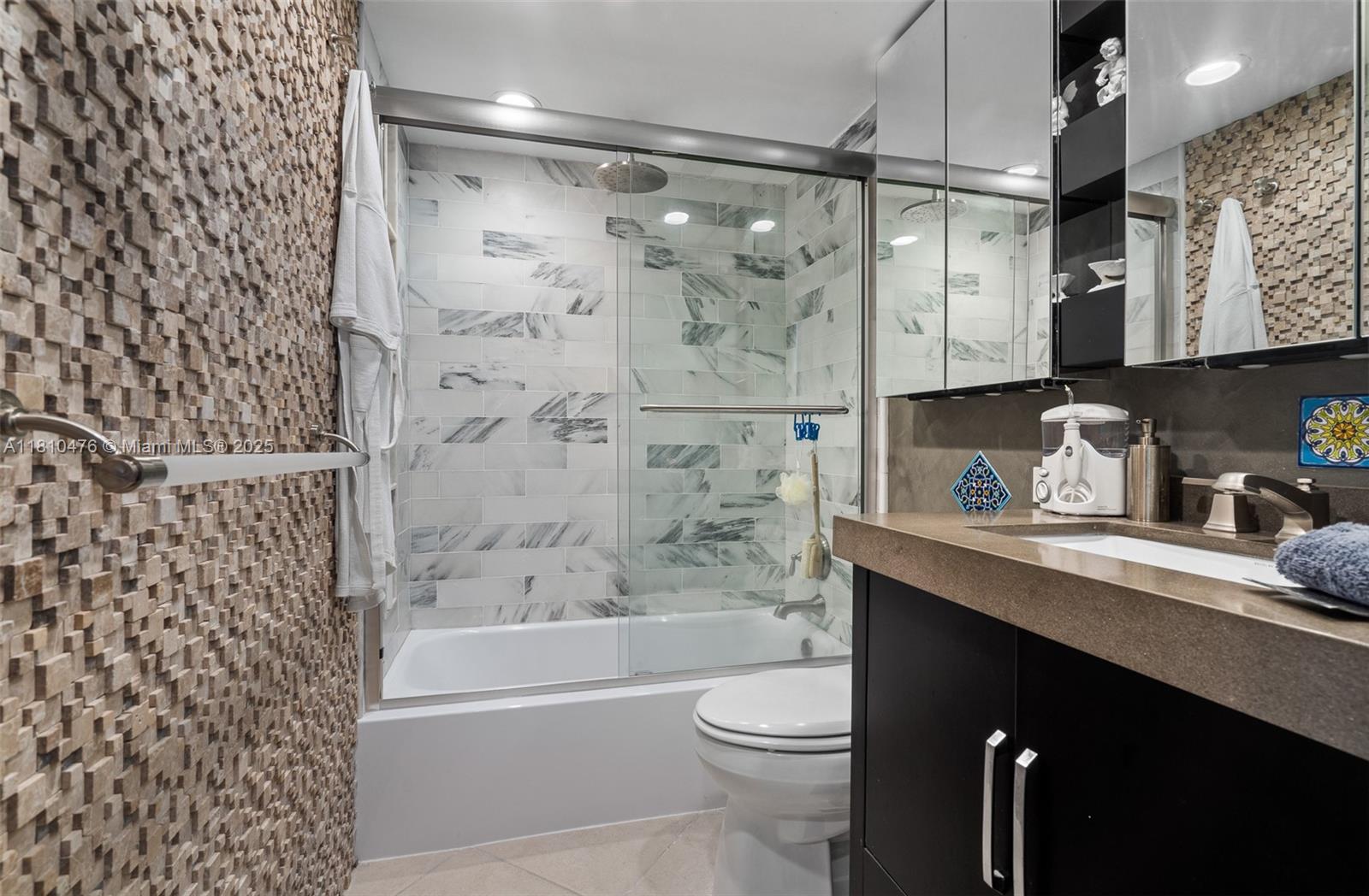 HEMISPHERES CONDO - Residential