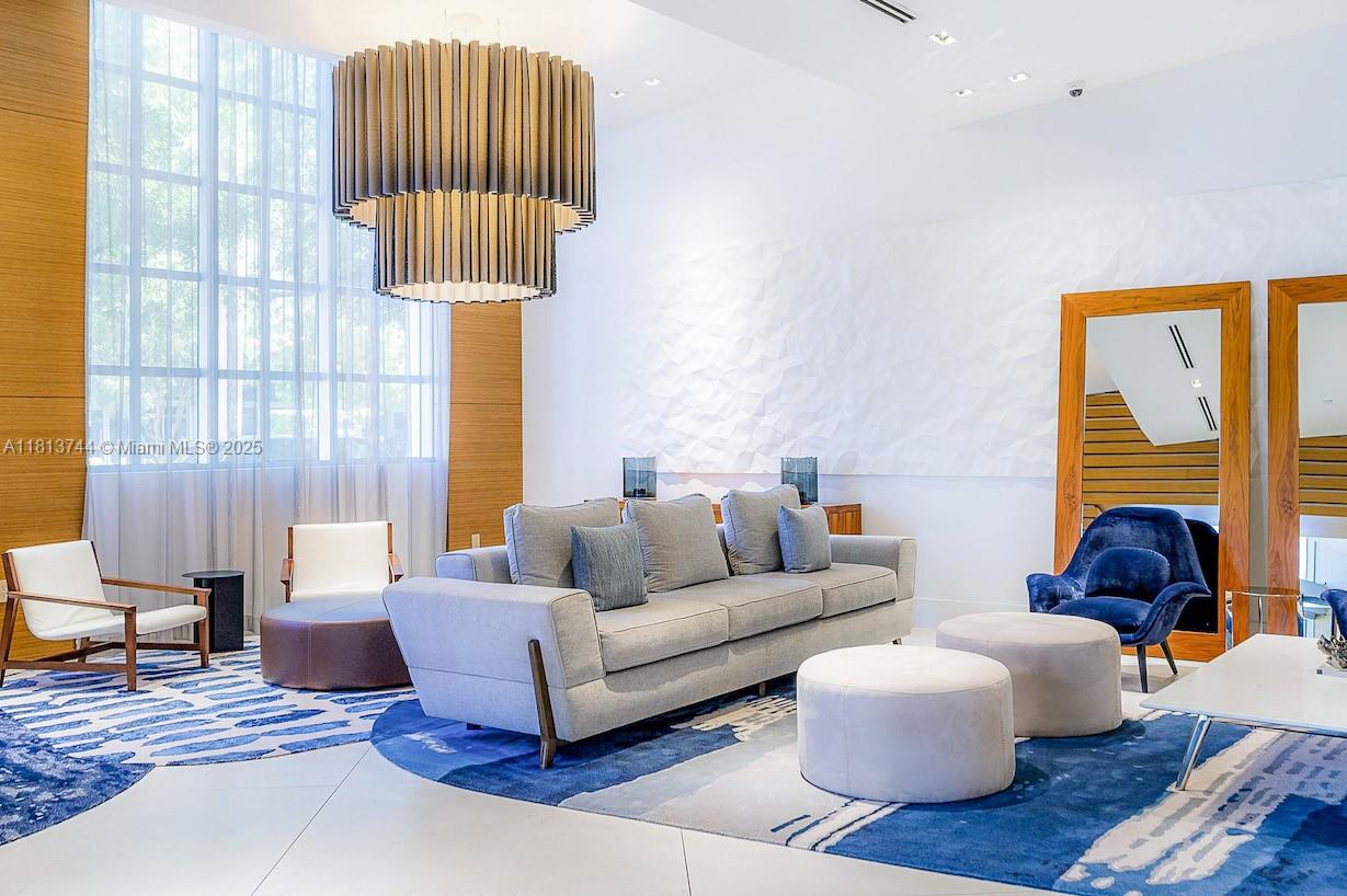 FOUR MIDTOWN MIAMI CONDO - Residential Lease