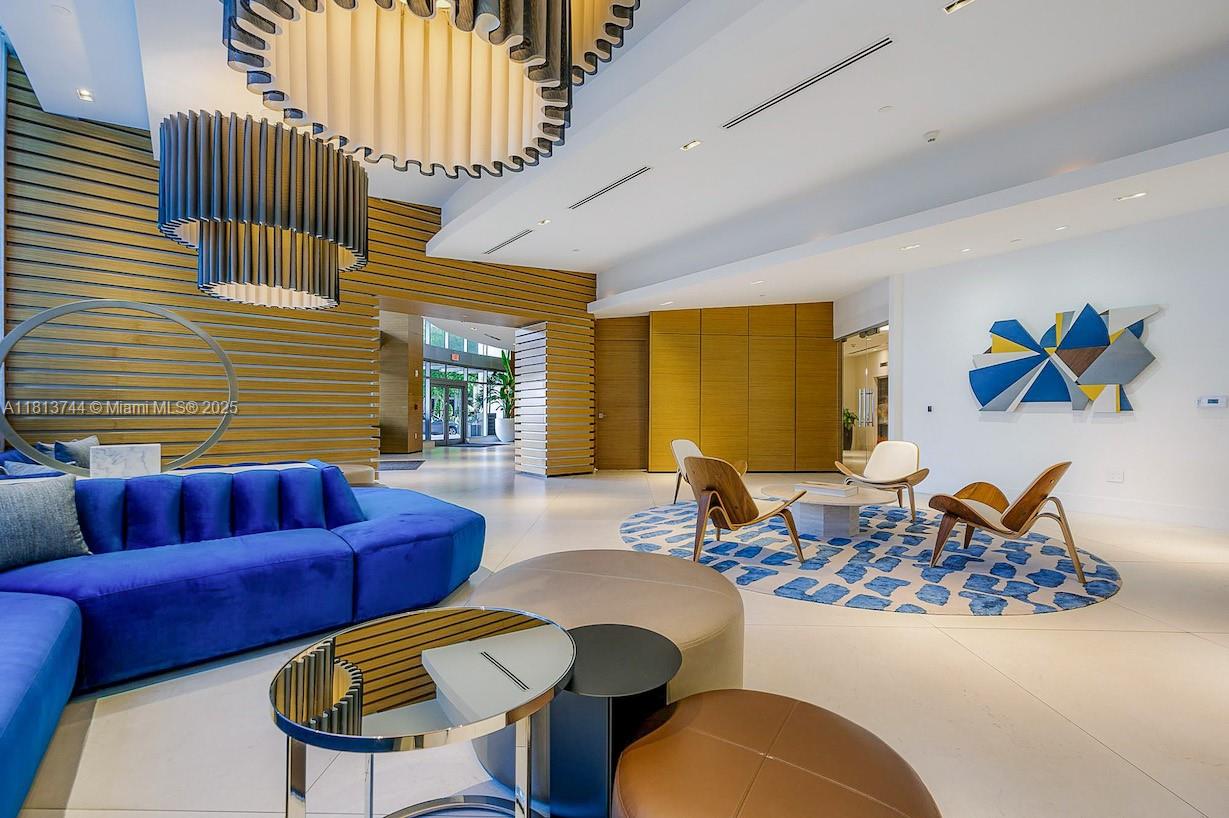 FOUR MIDTOWN MIAMI CONDO - Residential Lease