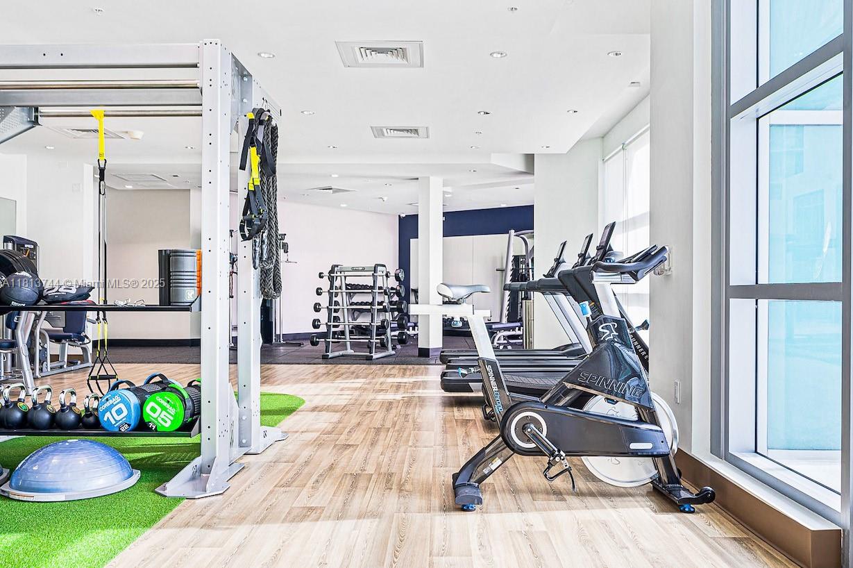 FOUR MIDTOWN MIAMI CONDO - Residential Lease