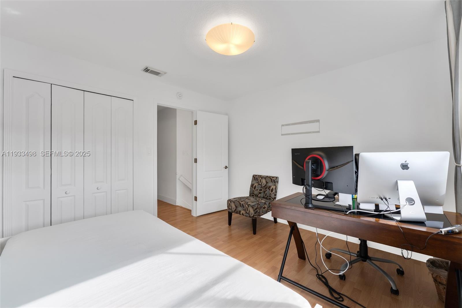 REPLAT OF PORTION OF M P - Residential