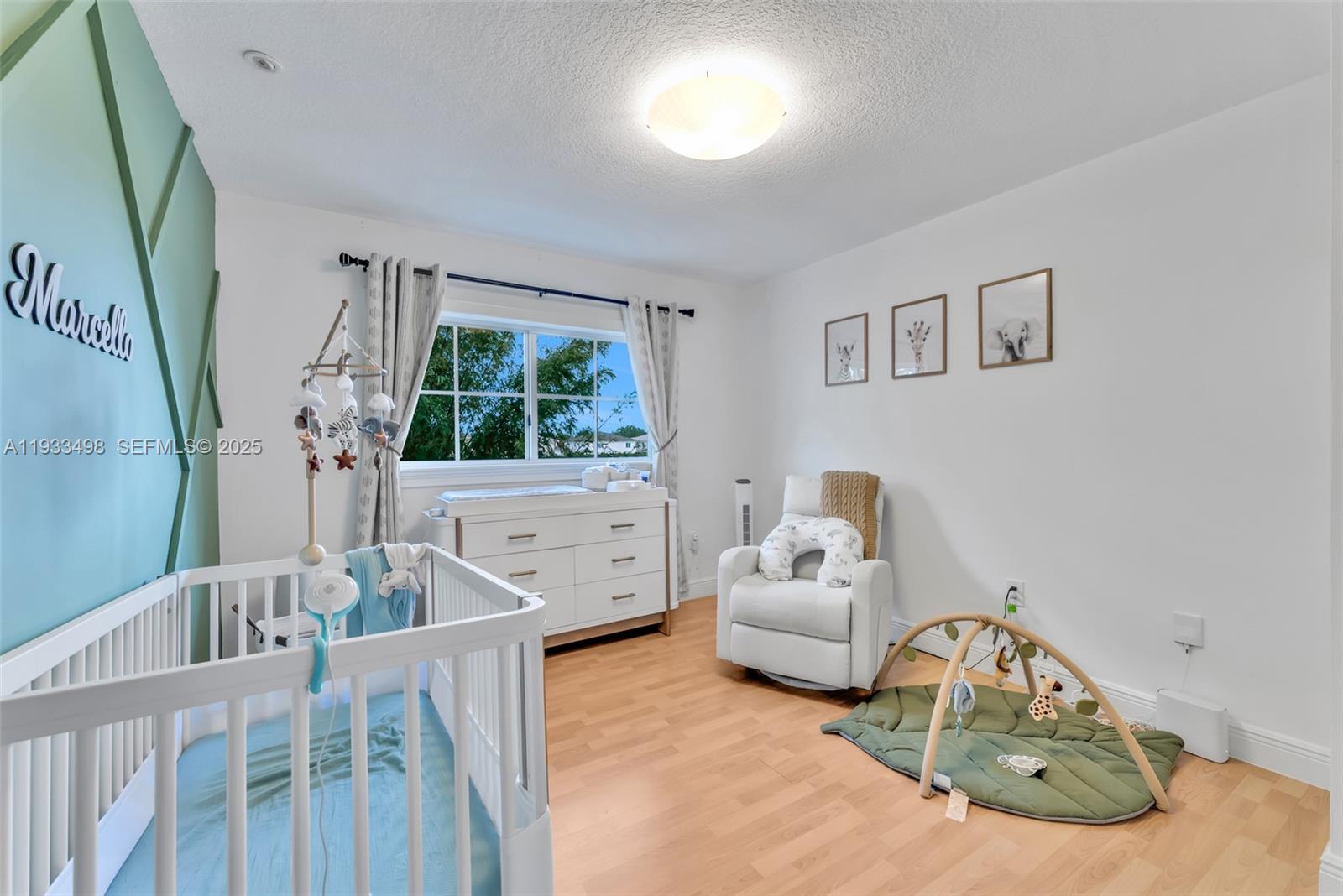 REPLAT OF PORTION OF M P - Residential