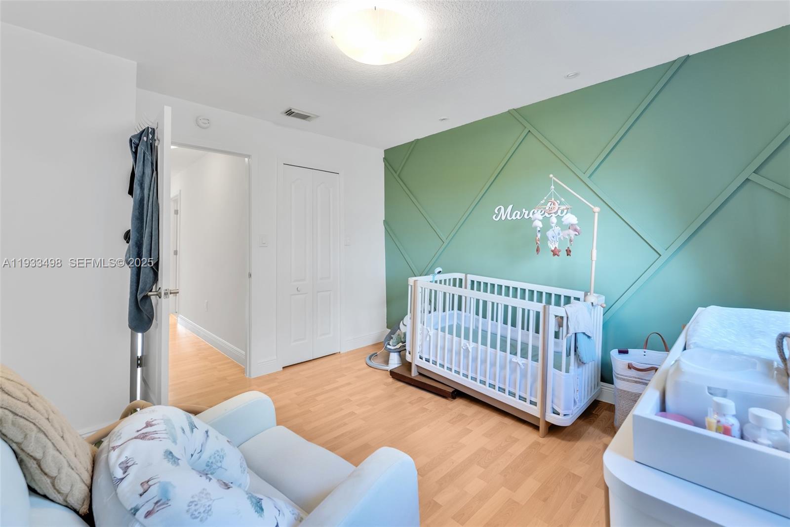 REPLAT OF PORTION OF M P - Residential