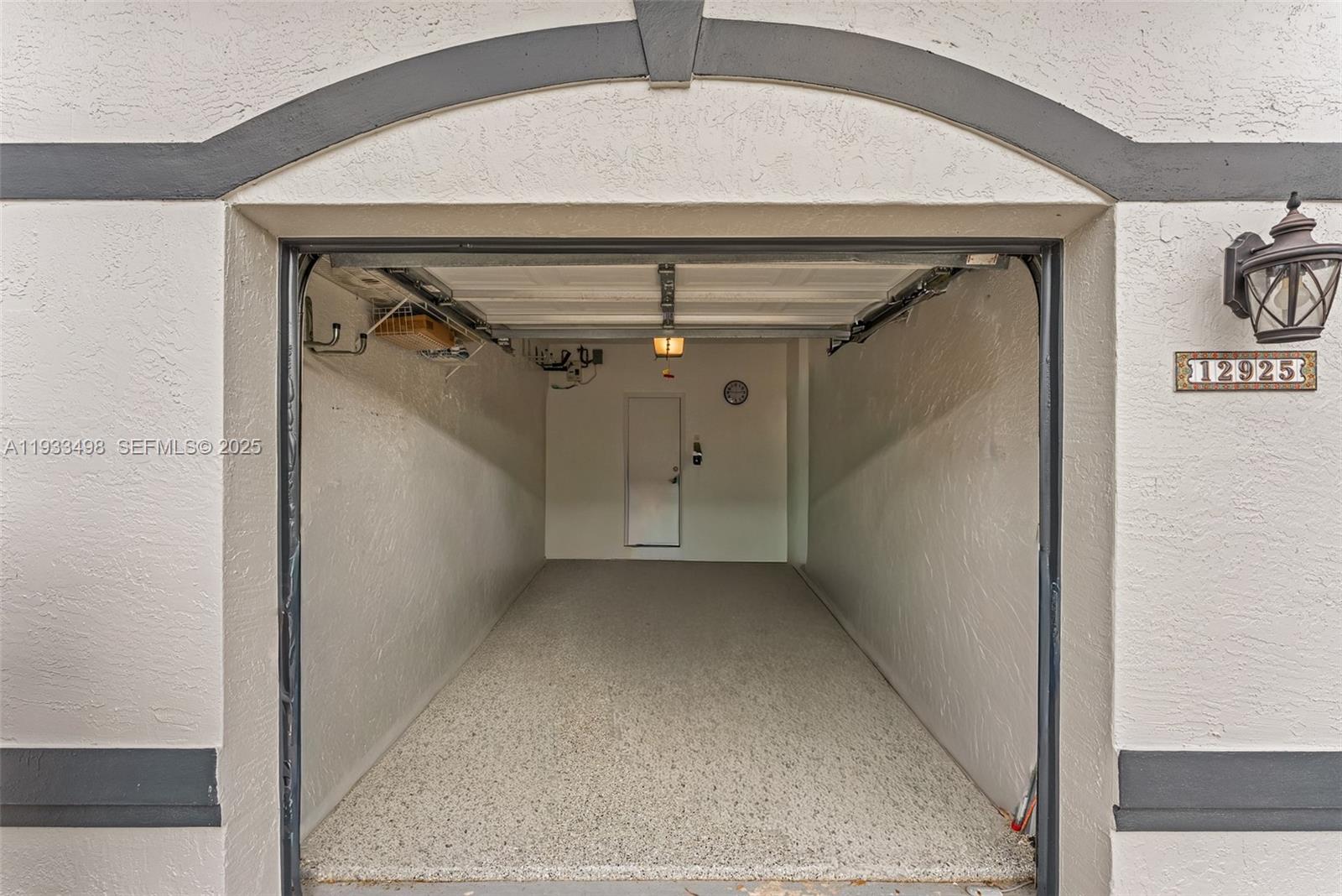 REPLAT OF PORTION OF M P - Residential