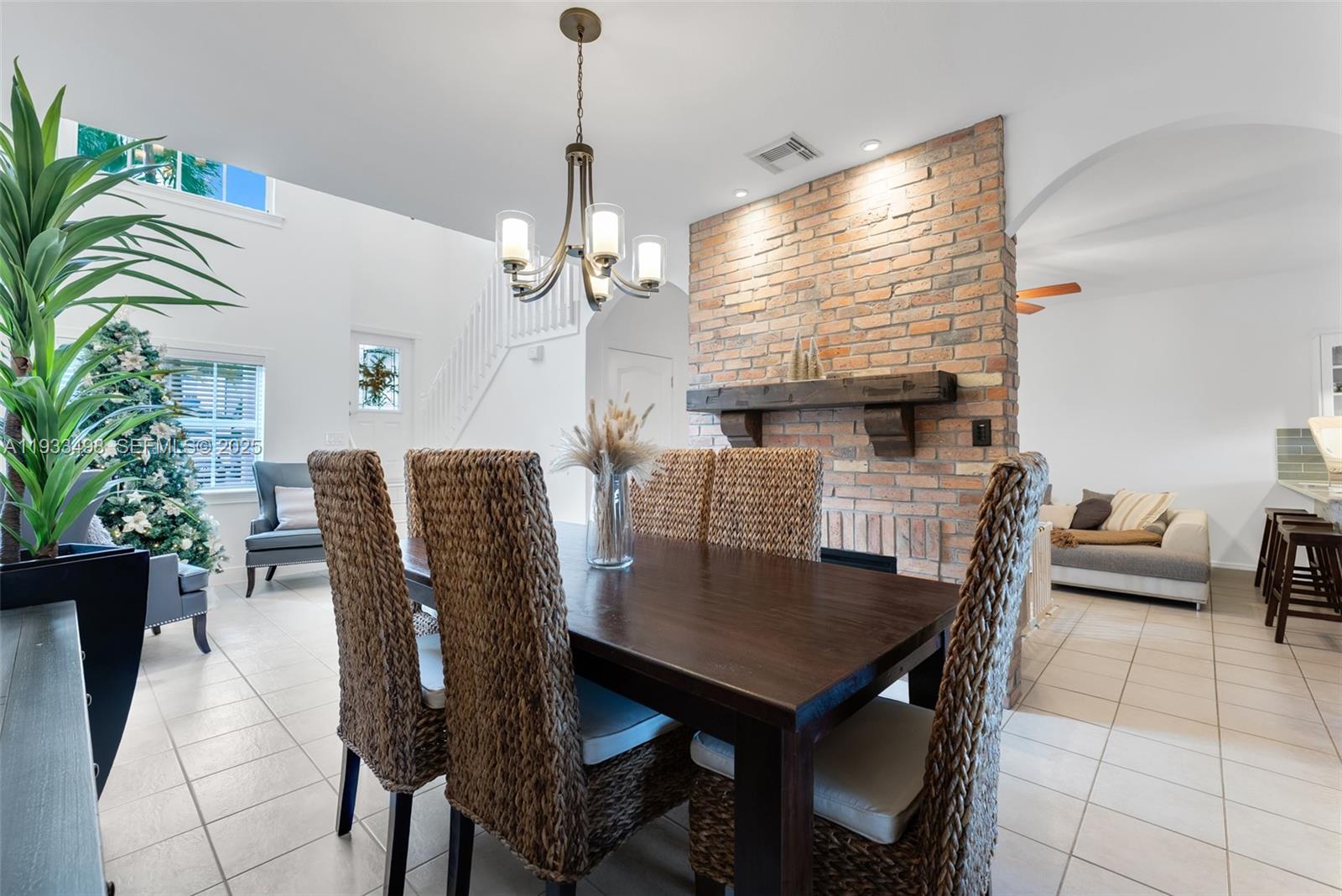 REPLAT OF PORTION OF M P - Residential